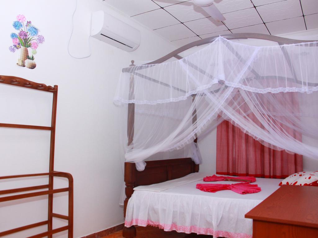 Moon Glow Guest Мириса Екстериор снимка